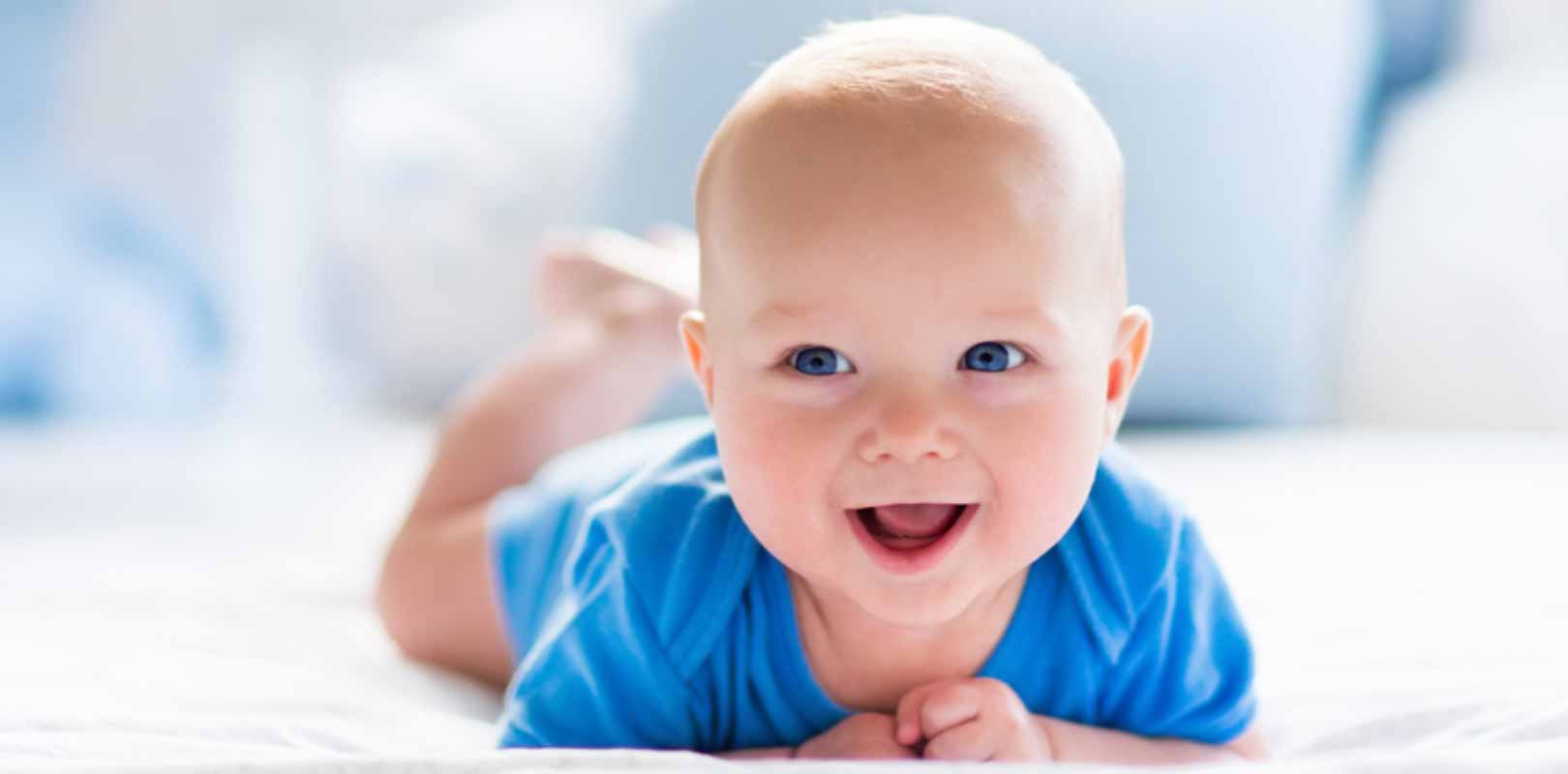 erstes_babyjahr Entwicklung des Babys im ersten Jahr